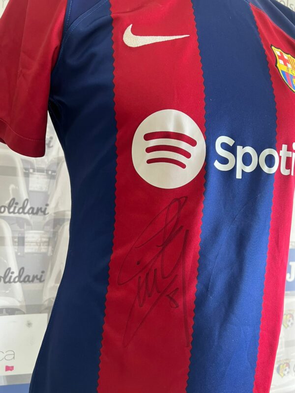 ludovic giuly fc barcelona legends